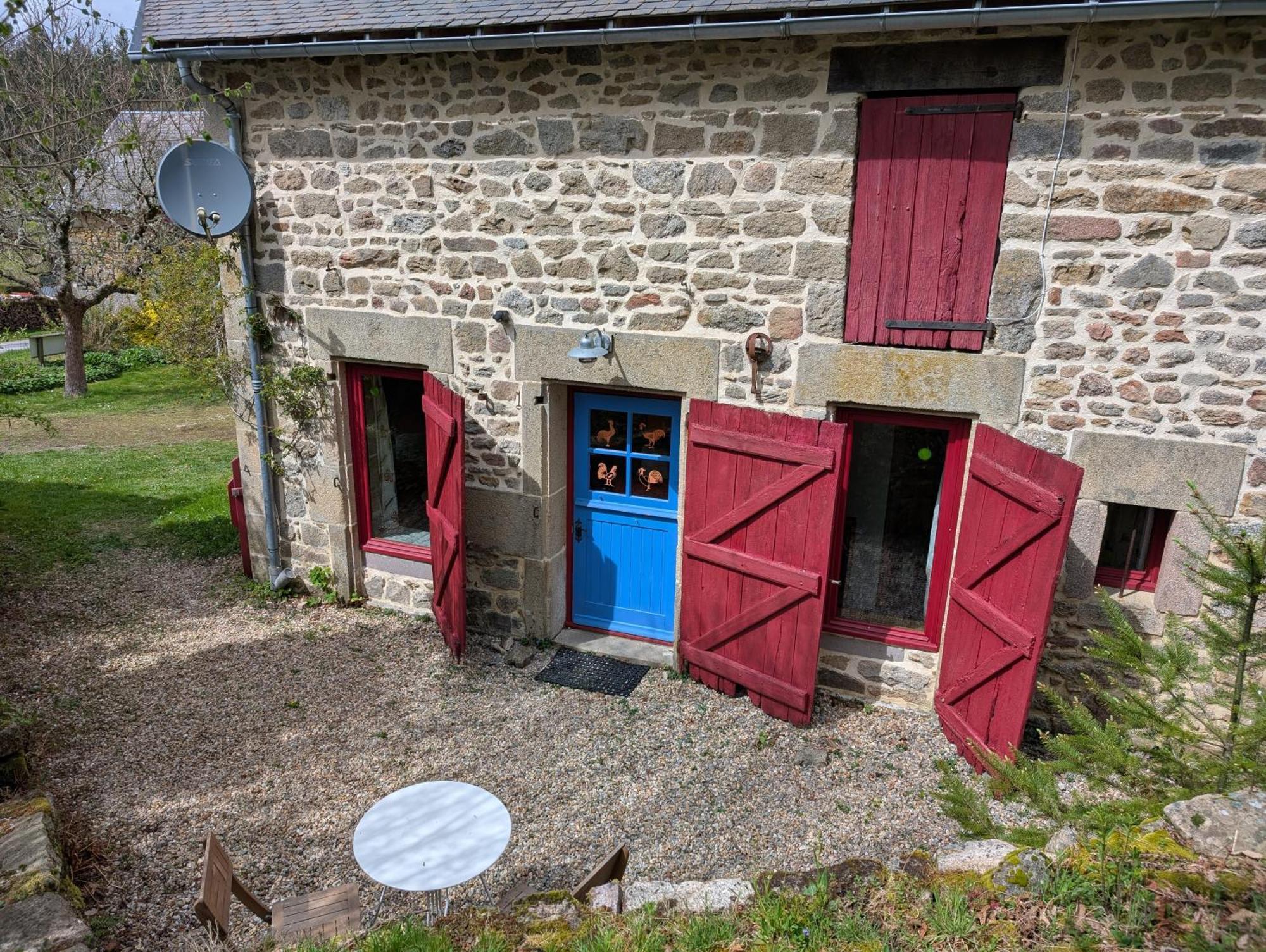 Gite Rustique Au Coeur De La Nature Soubrebost Ngoại thất bức ảnh
